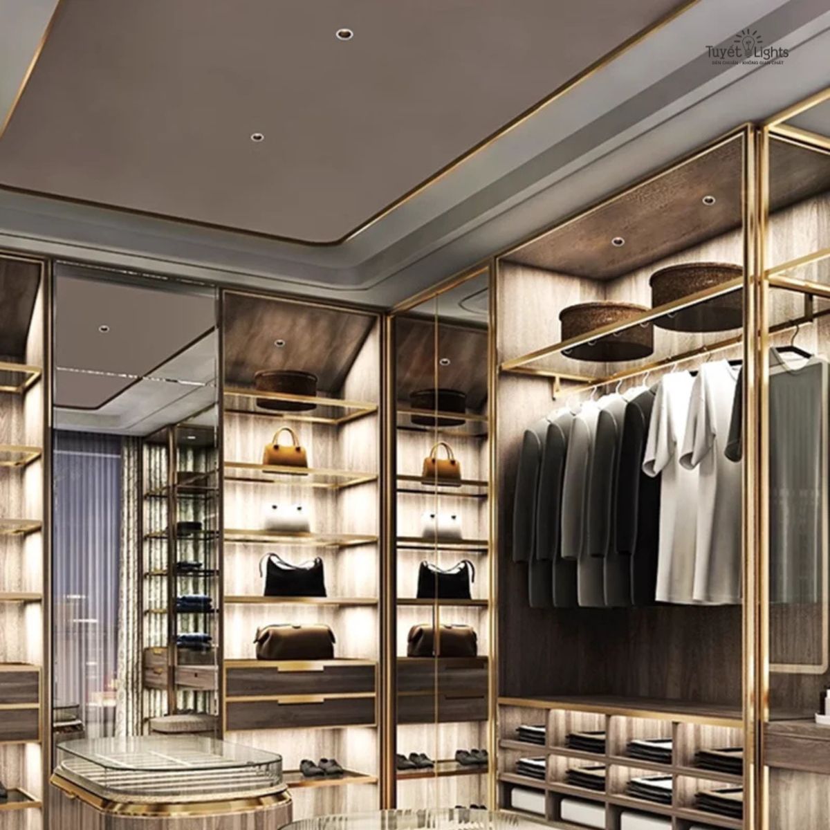 ánh sáng nhấn, giúp không gian trở nên sinh động và sang trọng hơn.